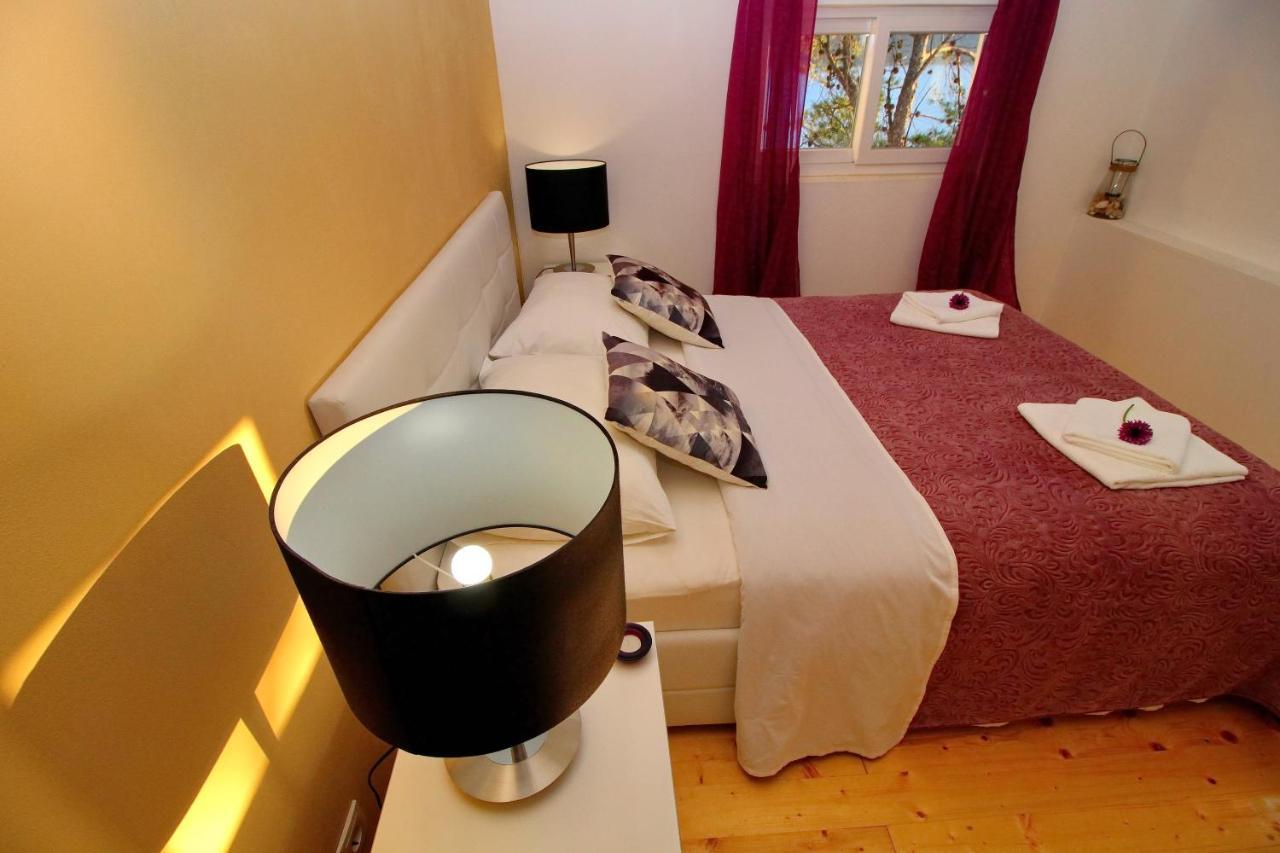Holiday Home Bili Zal Вела-Лука Номер фото