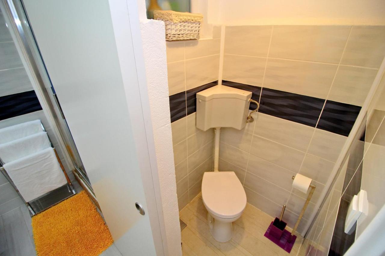 Holiday Home Bili Zal Вела-Лука Номер фото