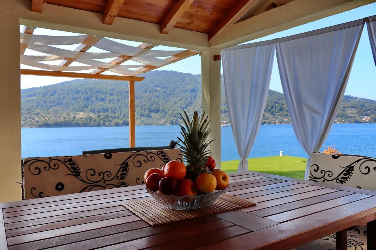 Holiday Home Bili Zal Вела-Лука Экстерьер фото